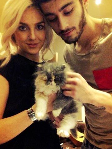 little-mix-8217-s-perrie-edwards-i-8217-m-having-a-snuggly-christmas-with-zayn-malik