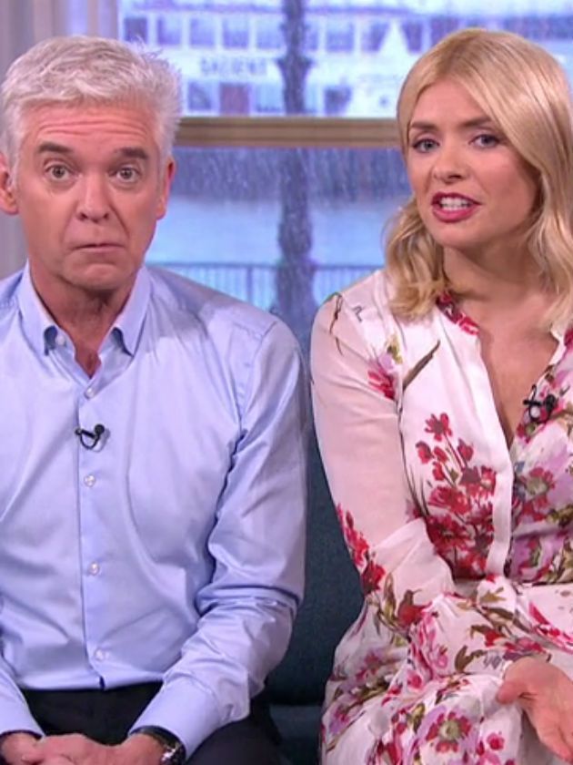 this-morning-8217-s-holly-willoughby-and-phillip-schofield-come-under-fire-for-8216-sexy-vet-comments-8217