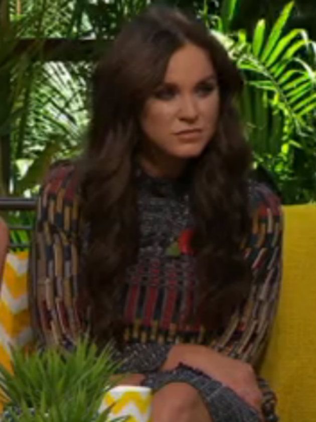 vicky-pattison-makes-very-awkward-error-as-i-8217-m-a-celebrity-presenter-debut-divides-viewers