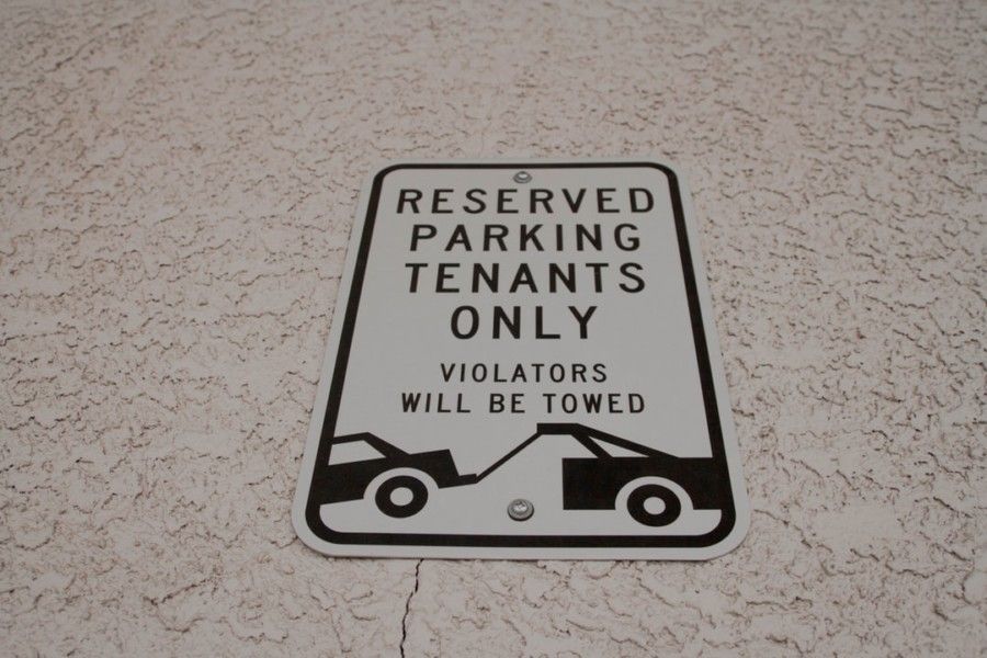 reserved-parking-tenants-only-signage
